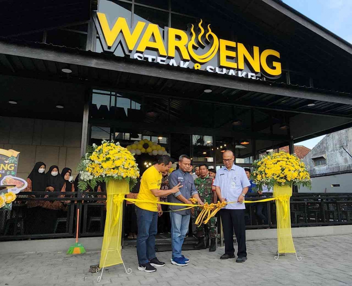 Waroeng Tempoer: Jantung Bisnis Lokal Kroya yang Tak Pernah Lelah